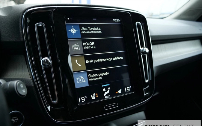 Volvo XC 40 cena 142900 przebieg: 91260, rok produkcji 2019 z Gąbin małe 781